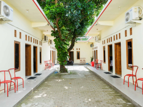 RedDoorz @ Umbul Ponggok Waterpark Klaten