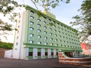 Hotel Tara