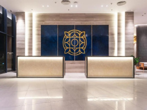 Курортный отель The Empyrean Cam Ranh Beach Resort