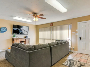 3 Mi to Glen Canyon Dam: Home w/ Fenced Yard