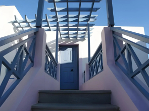 Cybele Suites & Apartments