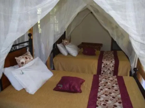 Kibale Guest Cottages