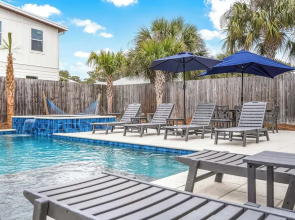 2 Homes in Destin by Avantstay   Sleeps 30, Private Pool+hot Tub, Game Room, Outdoor Bar, Walk to Beach