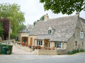 The Plough Inn Cold Aston