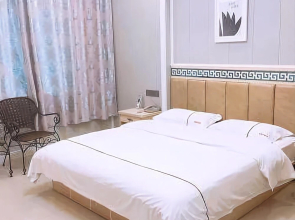 Lingquan Hotel