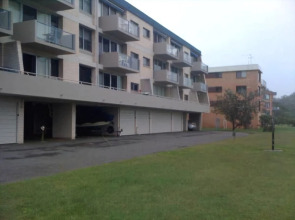 Ocean Shores, 8/27 Weatherly Close