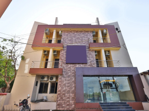 Hotel Decent Somnath