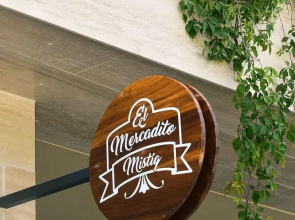 Friends and Family Luxury Apartment