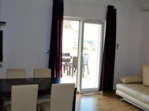 Apartment Jure