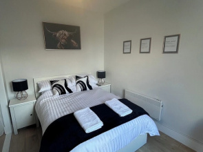 Newly Renovated 2-bed Apartment in Peterhead