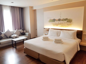 Parinda Hotel