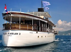 Luxury Yacht MM2