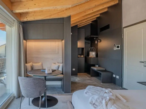 Miramontino mountain suite