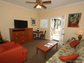 The Southernmost Inn - Adults Only