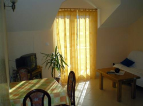 Francesca Guesthouse