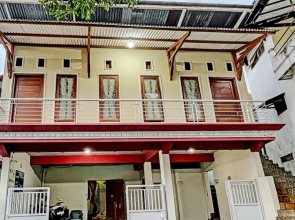 OYO 93422 Villa Tirto
