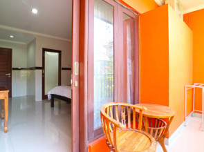 Rena Segara House Kuta