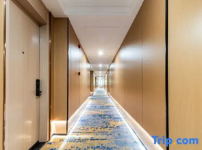 RuJiaYunshang Four Seasons Hotel (Xuzhou Yunlong Lake Xingshansizi Subway Station Branch)