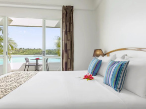 Chantilly's on the Bay