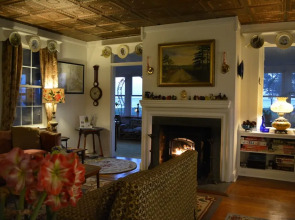 Black Walnut Point Inn