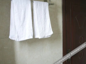 Xiaoya Business Hotel(黄石小雅商务酒店)