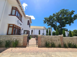 La Maison on Main Self-Catering Villa