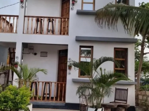 Barabara House