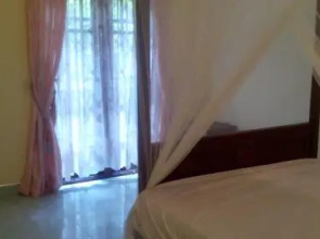 Mahinda Riverface Hotel