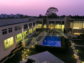 Spree Resort at Century Wintersun