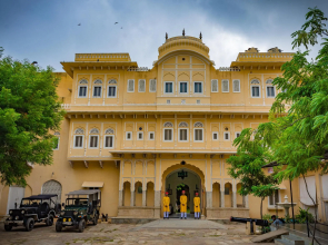 Castle Khandela