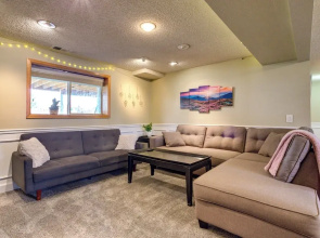 Furnished Deck + Fire Pit: Thornton Family Retreat