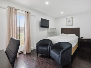 West Philadelphia Modern Hotel & Suites