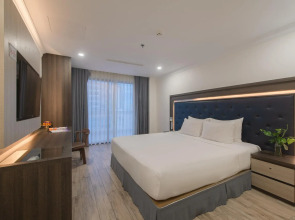 Seven Seas Hotel and Apartment