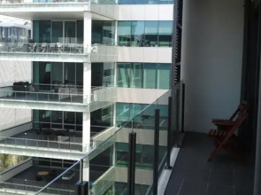 High Class Auckland City Apartment