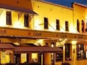 Stylish 3 Bedroom Family Home in Leafy Paddington