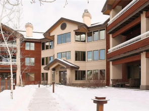 4201 Aspen Lodge, Trappeur's Crossing Apartment 3