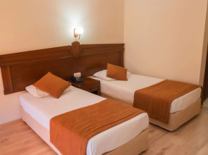 Sun Beach Park & SPA