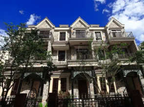 Aria's Home