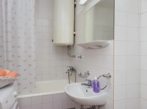 Apartment Anti