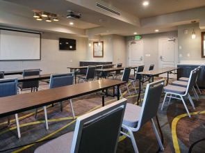 Best Western Plus Gardena Inn & Suites