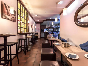 Smart Stay Hotel Station