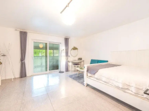 Ganghwa Giverny Spa Pension