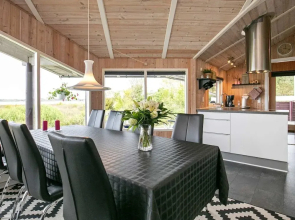 6 Person Holiday Home in Hojslev-by Traum