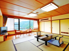 Tofukaiseki Sarugakyo Hotel