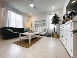 13233 NEW 3BR Beach House Theme Air Base