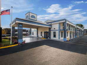 Days Inn by Wyndham Cleveland TN