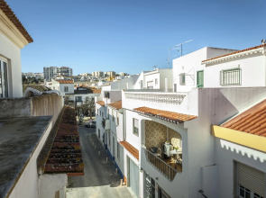 A09 - Super Central Duplex Apartment