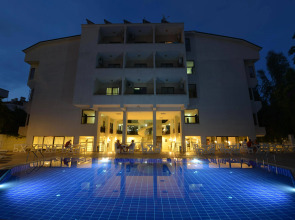 Kaftans City Hotel by RRH&R