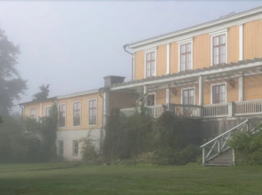 Mälby Säteri Bed & Breakfast