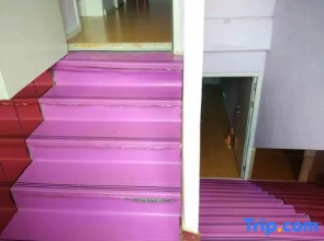 Baihe fashion hotel in tao nan city